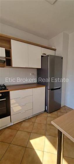 Vanzare apartament 3 camere  Bloc Nou Aviatorilor - 8