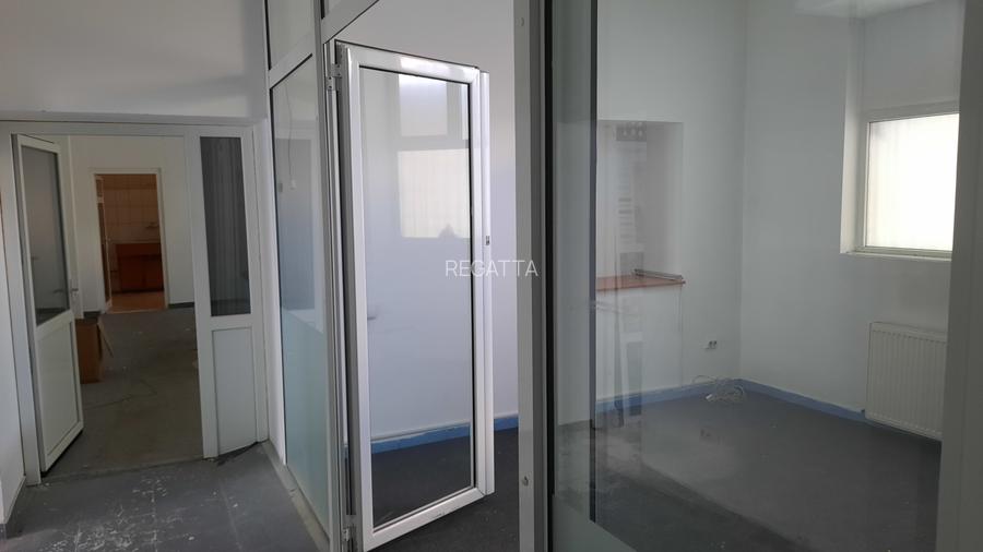 Banu Manta- Piata Victoriei, spatiu comercial 290 mp de inchiriat - 2