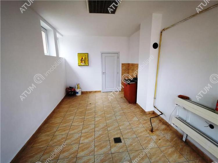 Casa si hale industriale - 475 mp utili in Cisnadie langa Sibiu