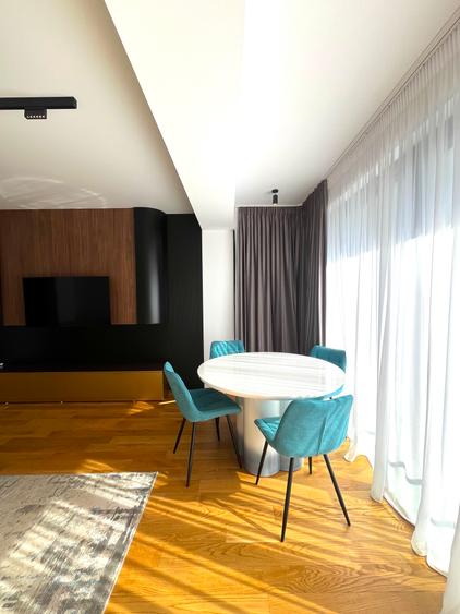 "Yachting" Lifestyle in the Heart of the Capital: Luxury Furnished 2-Rooms