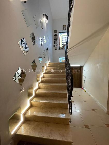 Refugiu elegant cu piscină privată în inima Iancu Nicolae - 13