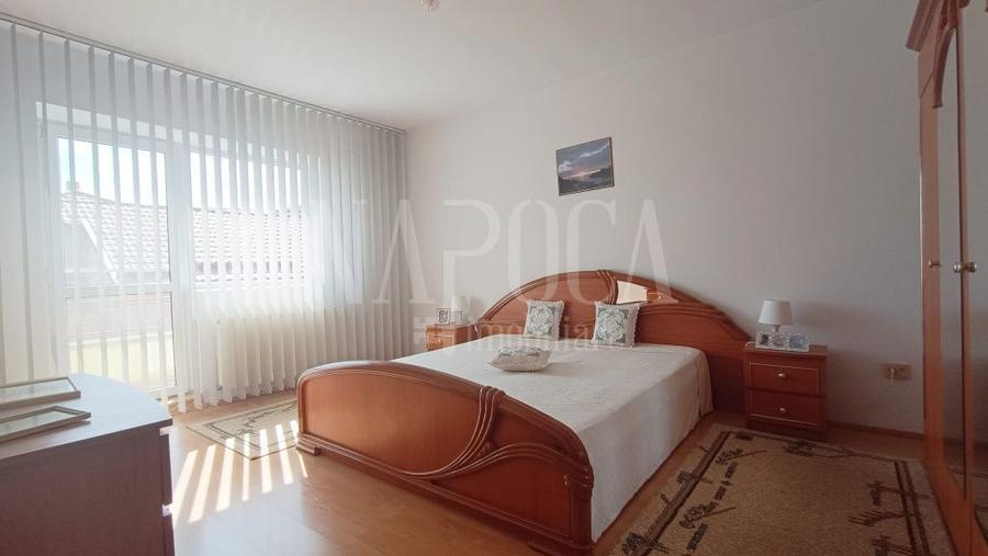 Casa 7 camere de vanzare in Someseni, Cluj Napoca