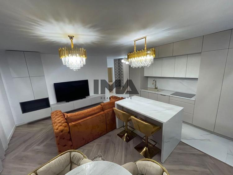 Apartament cu 3 camere, lux, zona Fsega