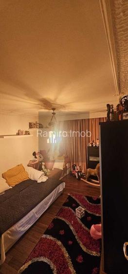 Apartament 2 camere, la 5 min de metrou 1 Dec/centrala proprie - 3