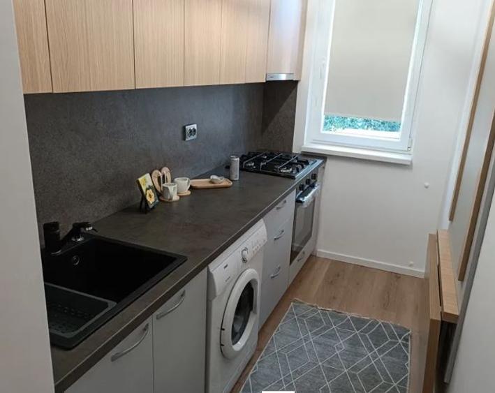 Apartament 2 Camere,Piata Dorobantilor,bl.reabilitat,et.2/4,centrala,mobilat
