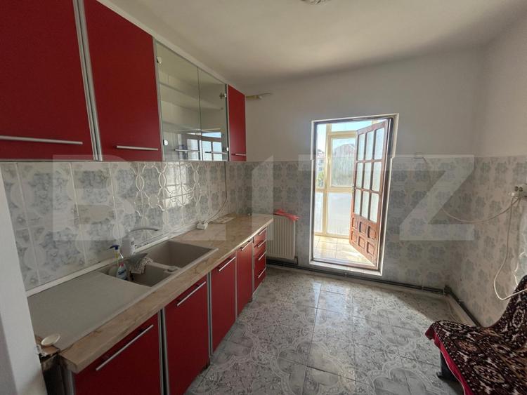 Apartament 2 camere decomandat cu balcon – zonă centrală liniștită Găești