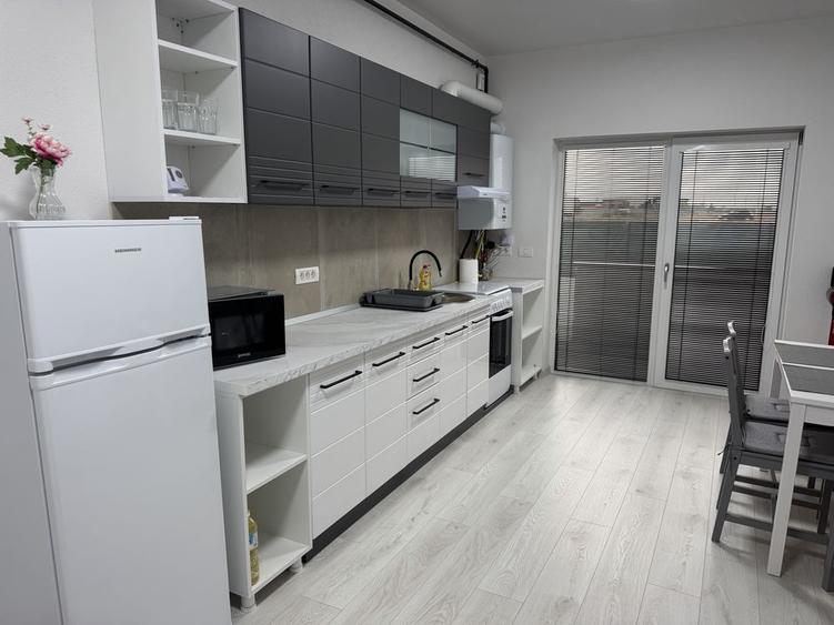 Apartament SAD cu 2 camere, curte de 40 mp si parcare – Mehala