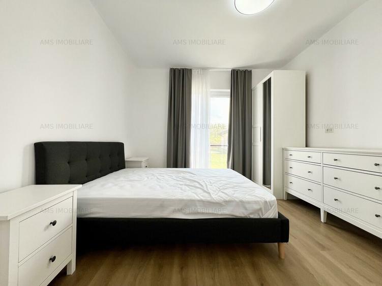 SUPERB / GRADINA GENEROASA / LOC PARCARE