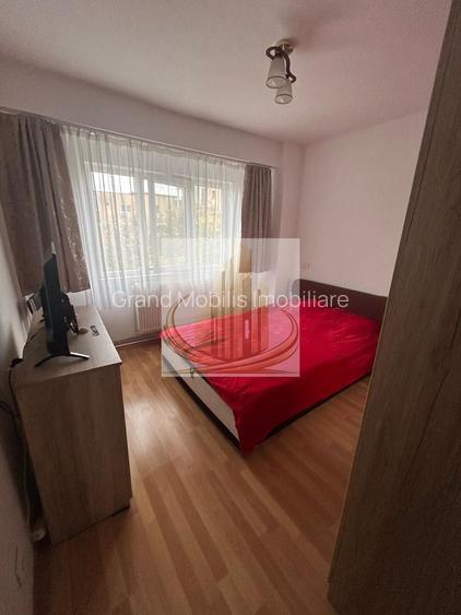 Apartament 5 camere 100mp Zona Padurea Verde - 4