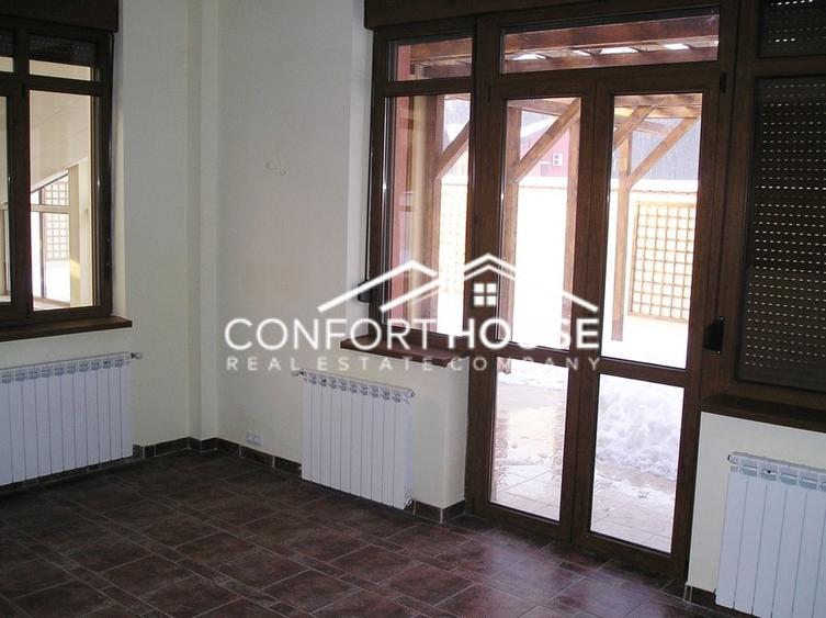 VILA D+P+E+M, teren 1461mp, IANCU NICOLAE padure