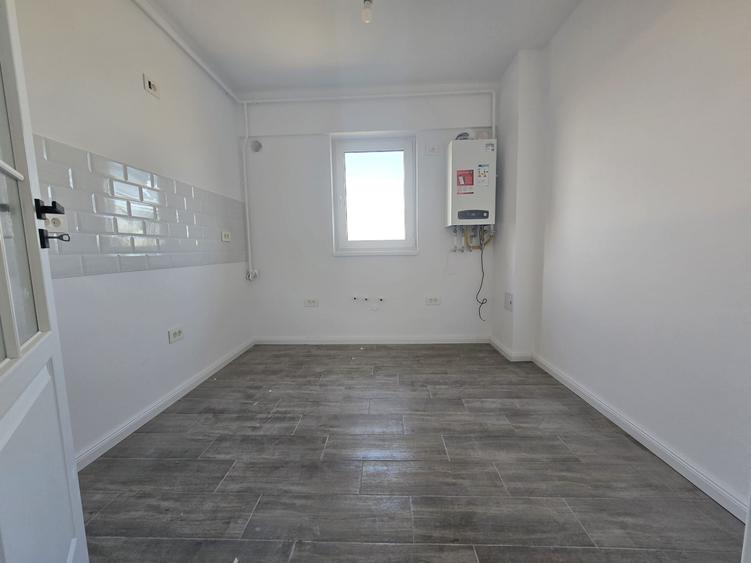 Apartament 2 camere decomandat,Platoul Galata,in constructie,cod:154714