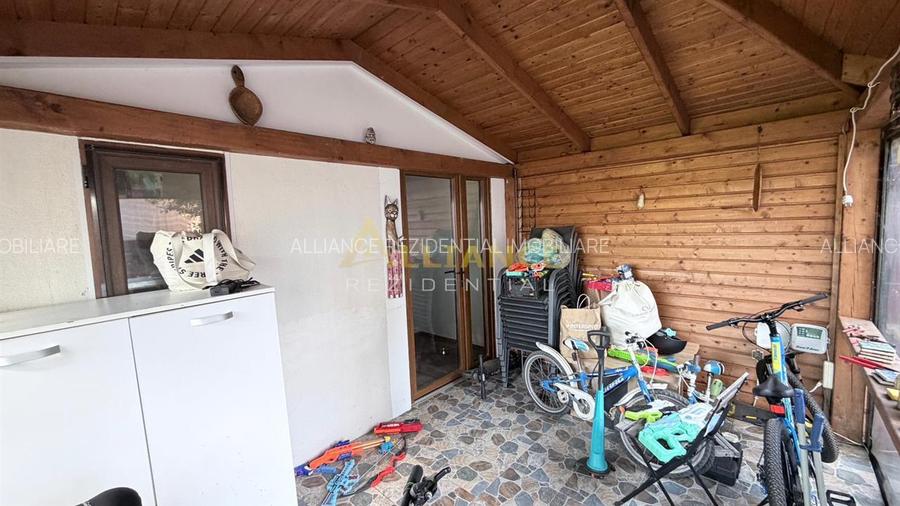 Casa Individuala - 4 camere - 2 bai - 258mp teren - 4