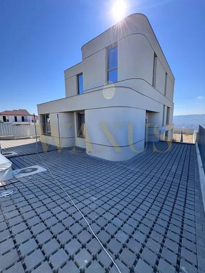 Duplex premium nZEB cu 152 mp utili si 315 mp teren Zona Voroneț
