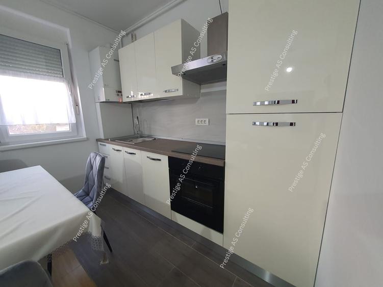 Închiriez apartament, 65mp, loc de parcare
