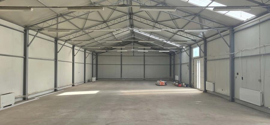 Hală cu birouri de închiriat – cartier Nufărul-H0035
