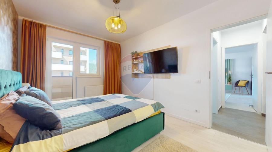 Apartament cu 2 camere de închiriat în Noua 1 , 2 locuri de parcare
