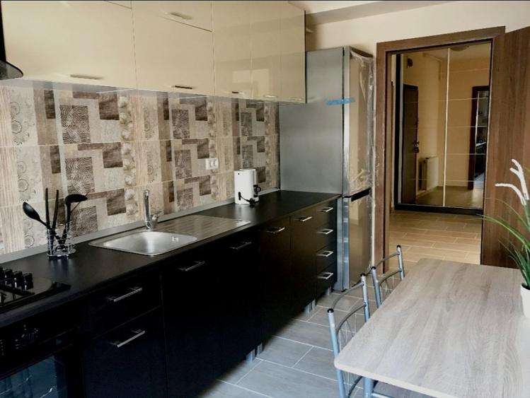 Apartament mobilat,utilat,termen lung