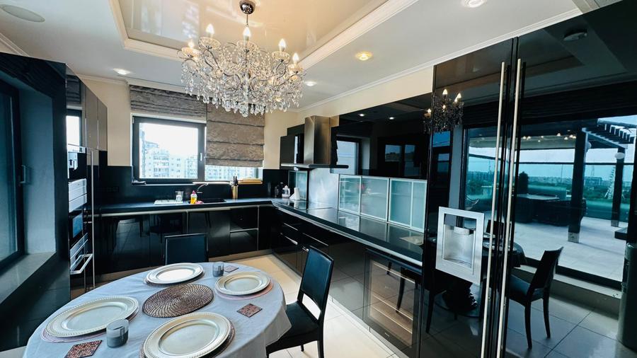 PENTHOUSE EXCLUSIVIST | EMERALD RESIDENCES