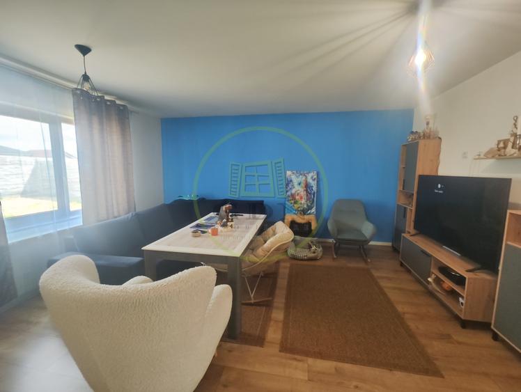 Casa 3 camere, teren 467, Carcea, zona Liceului