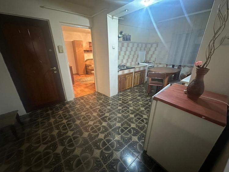 Apartament 2 camere| 50 mp| zona Ampoi III