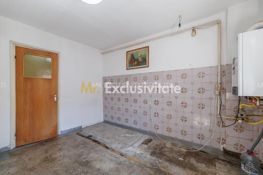 2 camere decomandate, Banat – etaj 2, centrală proprie, zonă excelentă