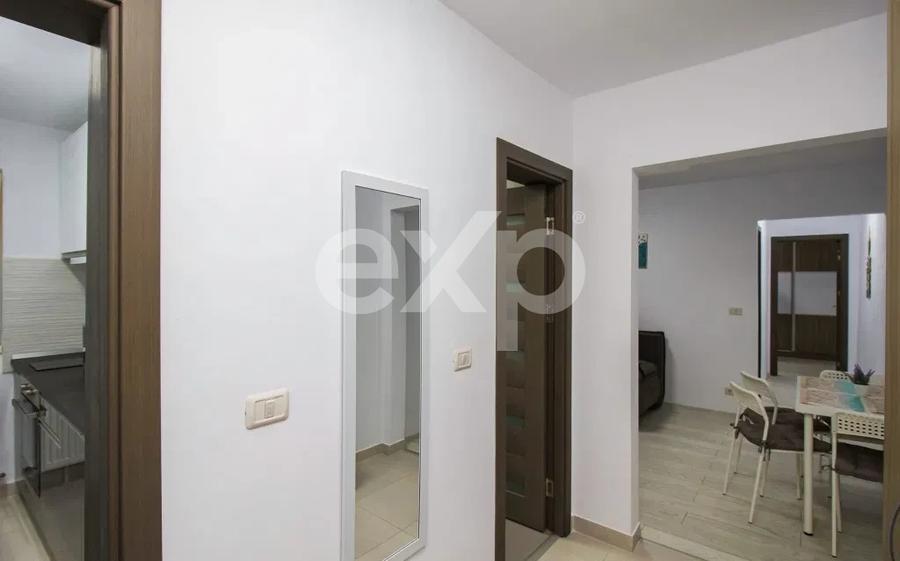 Vând Apartament 3 camere Tomis Nord, Constanța