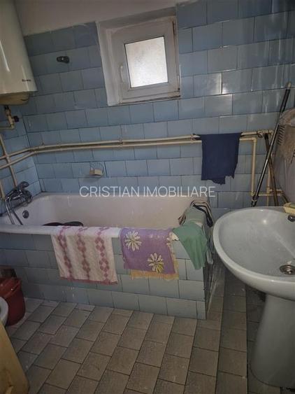 2 corpuri de casa cu teren 443 mp, deschidere 10 m, Kaufland - Dorobanti - 13
