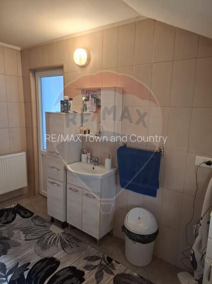 Casă / Vilă cu 4 camere de vânzare - 21