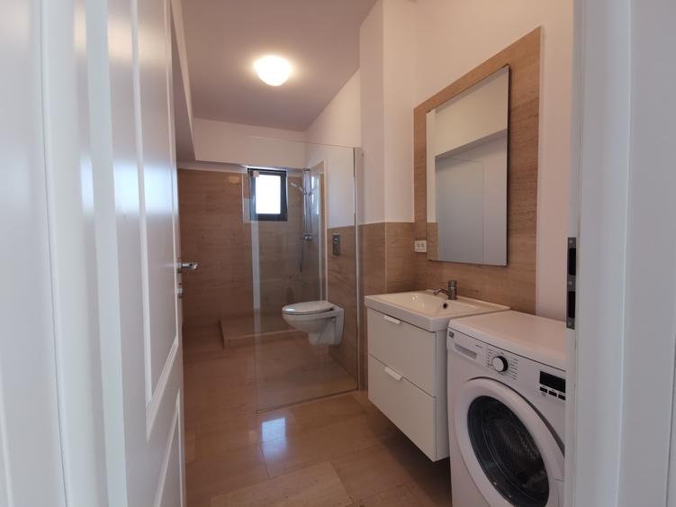 Apartament 3 camere de închiriat-Bd. Unirii Union parcare subterana