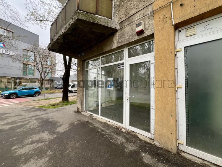 Sapient | Spațiu comercial _ Piața 22 Decembrie, Oradea