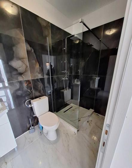 Casā modernă de vânzare, 3 camere, 2 băi, zona Cetate