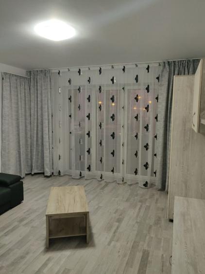 Închiriez apartament cu 2 camere in Avangardan Bartolomeu