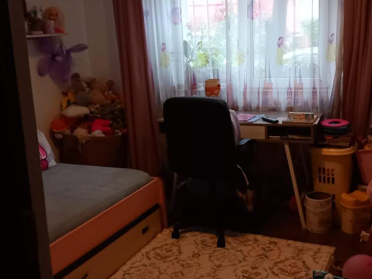 Apartament 3 camere decomandat, renovat