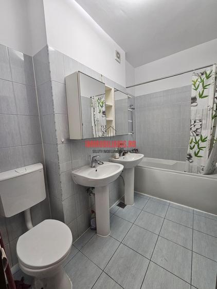 Titan-Răsărit de Soare - Etaj 1/11 - Spatios - AC