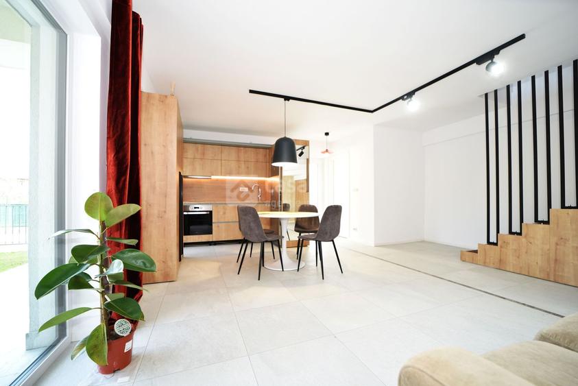 Popas Pacurari - duplex modern ready to move, P+E, terasa, garaj