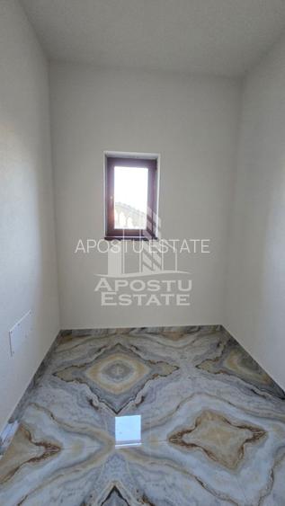 Casa de vanzare spatioasa, 5 camere si 3 bai, Giarmata, Comision 0 - 14