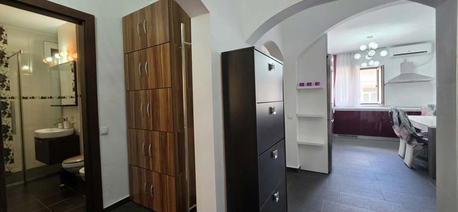 Apartament cu 3 camere de închiriat – Central, Bulevardul Magheru-AP1527