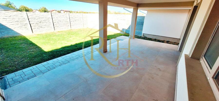 Oferim spre vanzare Duplex cu 5 camere situat in Giroc aproape de DAF