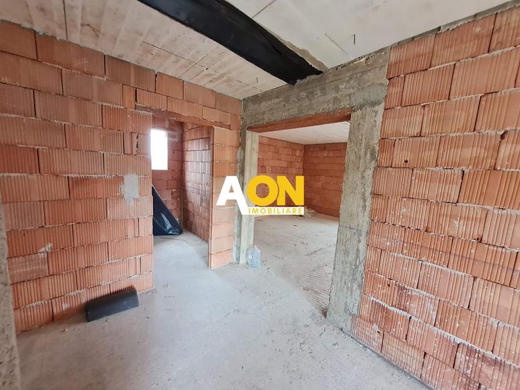 Casa 4 Camere la Rosu, 386 mp, Alba-Micesti