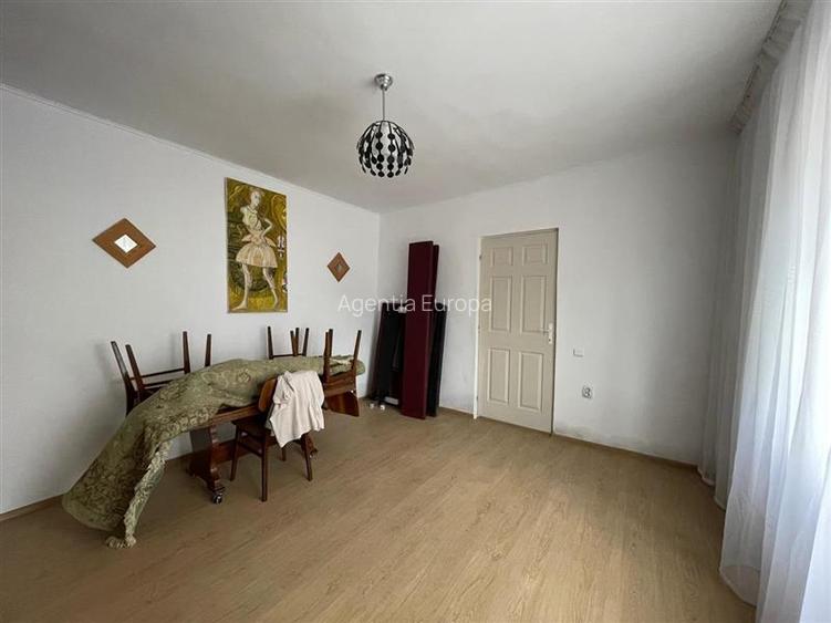 Casa de vanzare in zona Gloriei Tulcea - 5