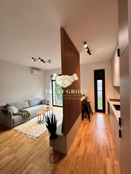Studio Avalon Estate | Gradina Proprie 35 mp |