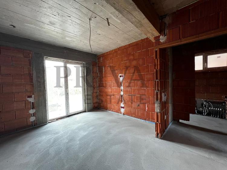 Casa individuală, 4 camere, 3 bai, 110 mp, Giroc