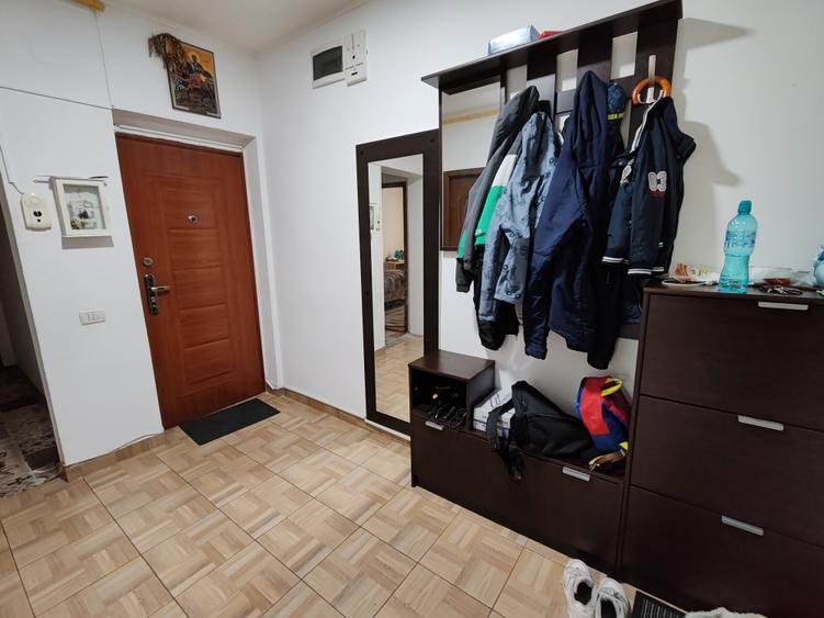 Apartament 3 camere zona Garii
