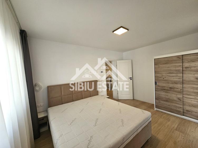 Casa de inchiriat 4 camere, 2 bai - 22