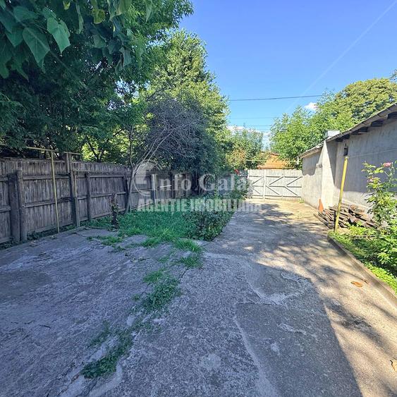 | TEREN Intravilan si Casa Batraneasca | Str. Traian, Spitalul de Psihiatrie |