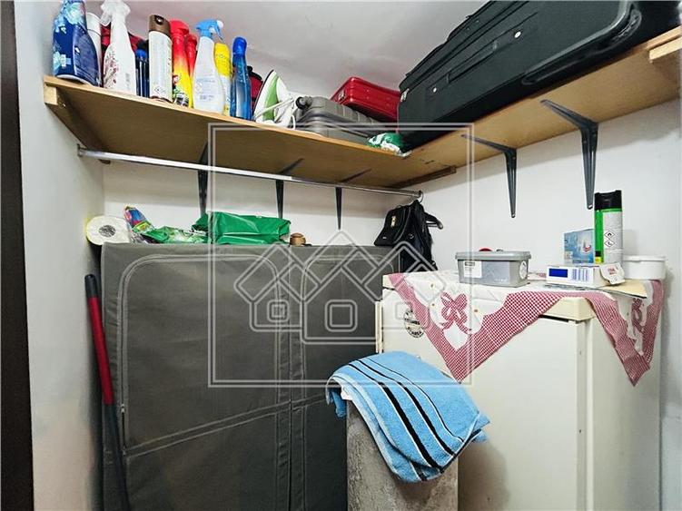 Apartament decomandat, 2 bai, 65 mp utili - Zona Turnisor
