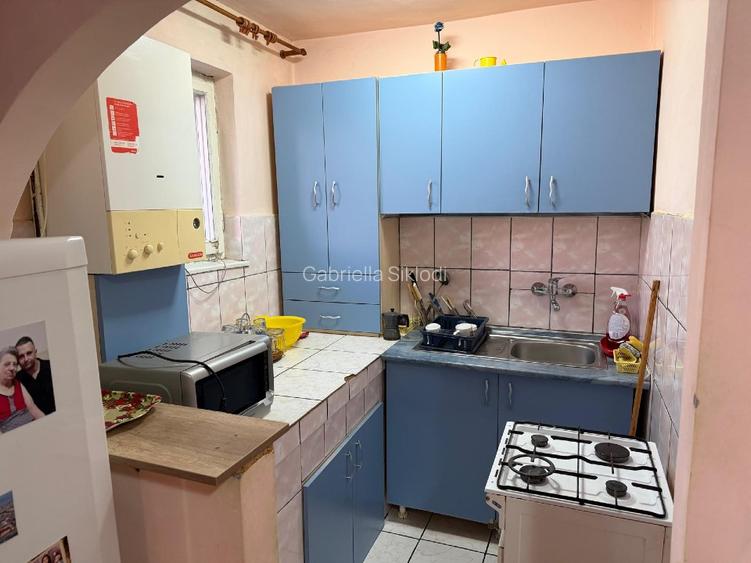 Vind apartament 2 camere - 4
