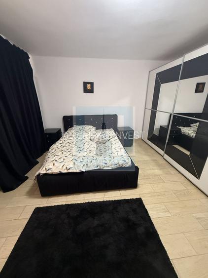 Apart. la  casa , 4 camere, mobilate/utilate - zona Brașovul Vechi - 3
