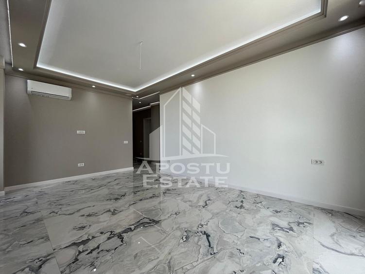 Apartament cu 3 camere open space Torontalului