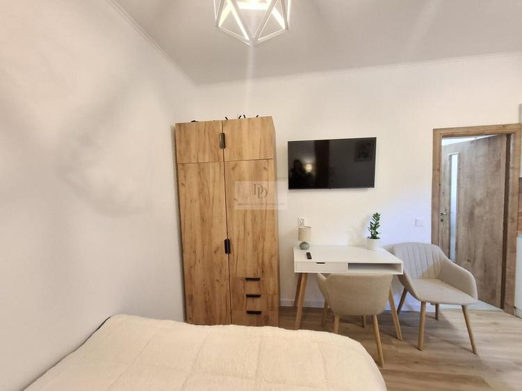 Studio cochet în inima orașului | Zona Centrală- Traian Mosoiu